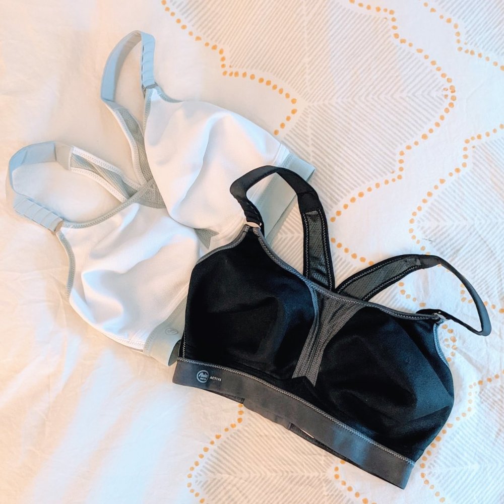 2 for 1: Anita Dynamix Star Sports Bras - 34E